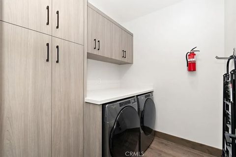 Tiny photo for 679 Summit Boulevard, Big Bear, CA 92315 (MLS # CV25272633)