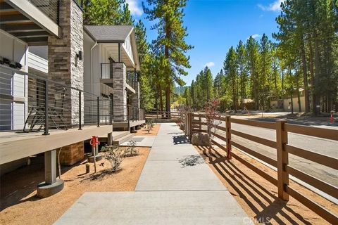 Tiny photo for 679 Summit Boulevard, Big Bear, CA 92315 (MLS # CV25272633)