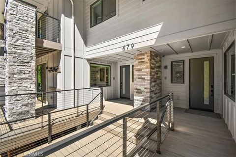 Tiny photo for 679 Summit Boulevard, Big Bear, CA 92315 (MLS # CV25272633)