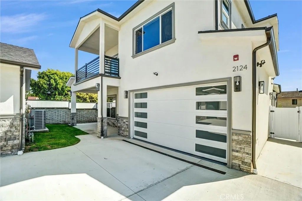 Photo of 2124 W 238th Street, Torrance, CA 90501 (MLS # SB26057600)