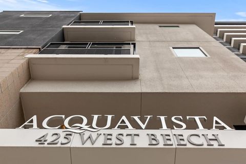 Tiny photo for 425 W Beech St #327, San Diego, CA 92101 (MLS # 260005326)