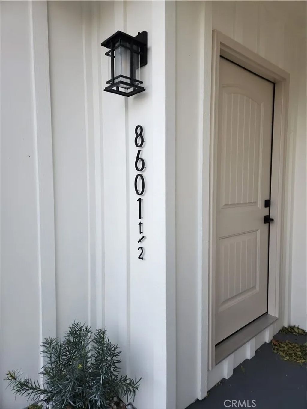 Photo of 8601 Delco Avenue #1/2, Winnetka, CA 91306 (MLS # SR26009510)