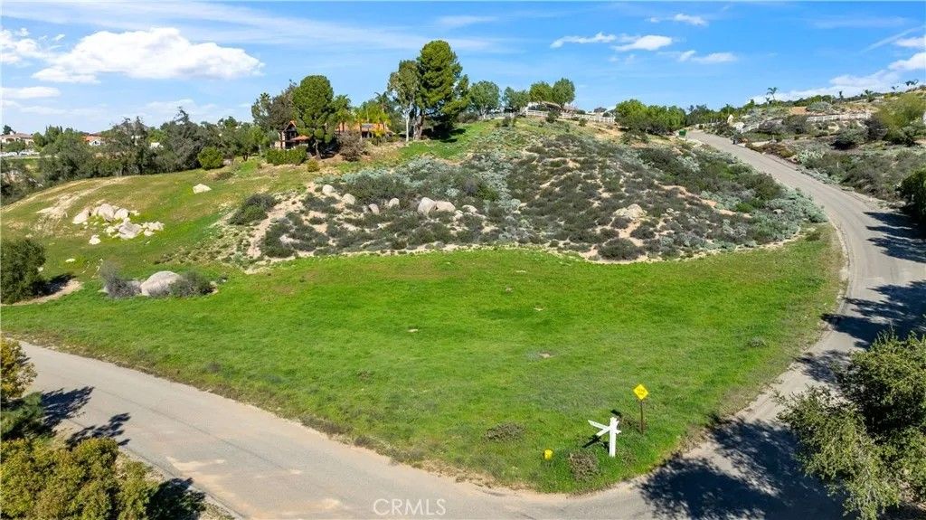 Photo of 0 Lucero, Temecula, CA 02592 (MLS # IG26015067)