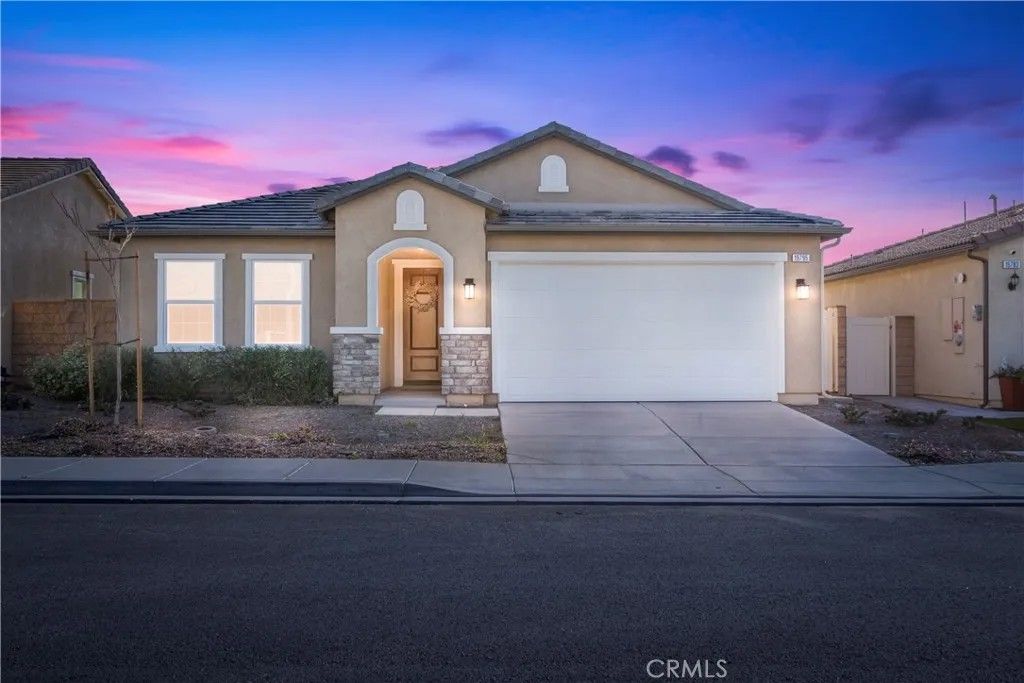 Photo of 19795 Beavertail Way, Riverside, CA 92508 (MLS # IG26043953)