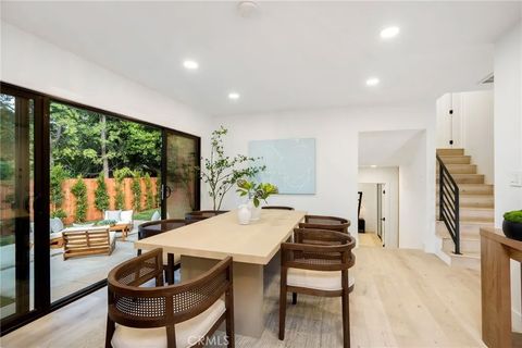 Tiny photo for 14457 Glorietta Drive, Sherman Oaks, CA 91423 (MLS # SR25246032)