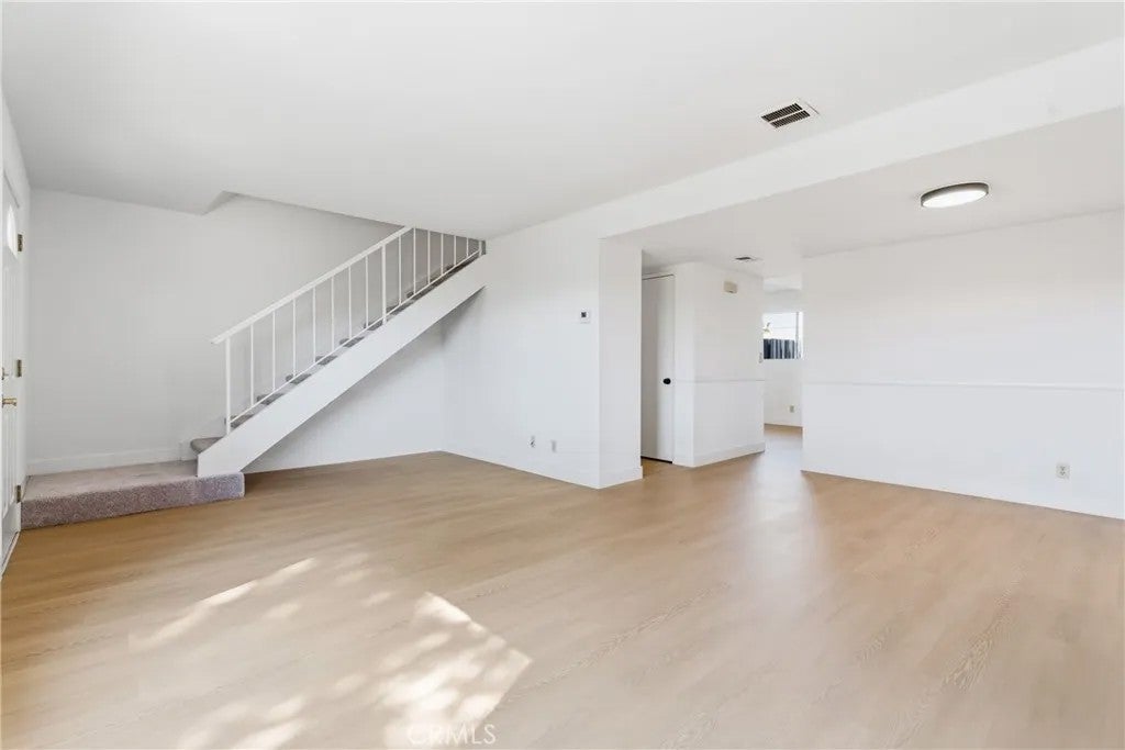 26853 Avenida Terraza