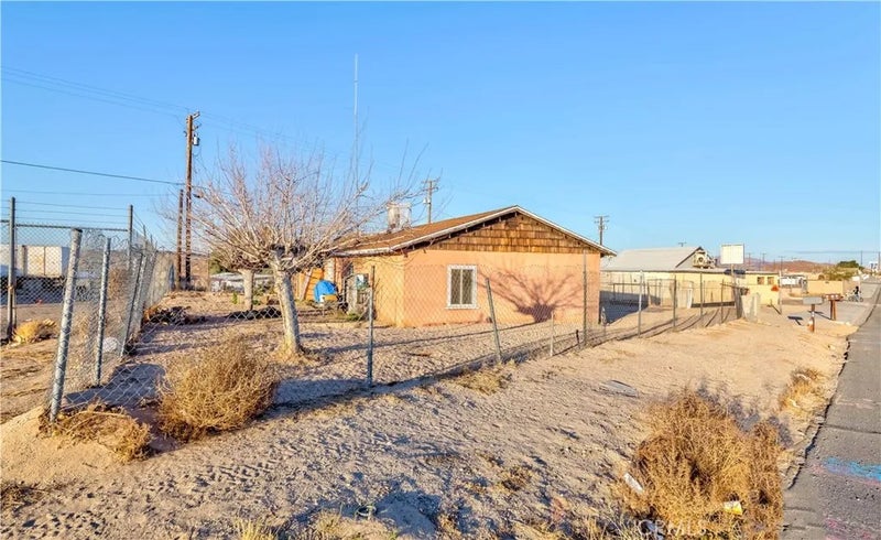 2471 W Main Street