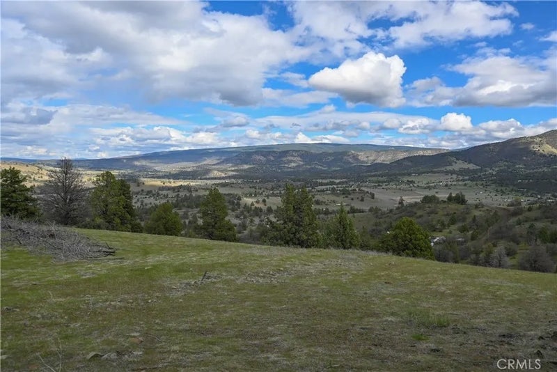 0 unit 5 Lot 121 Raven Ct.