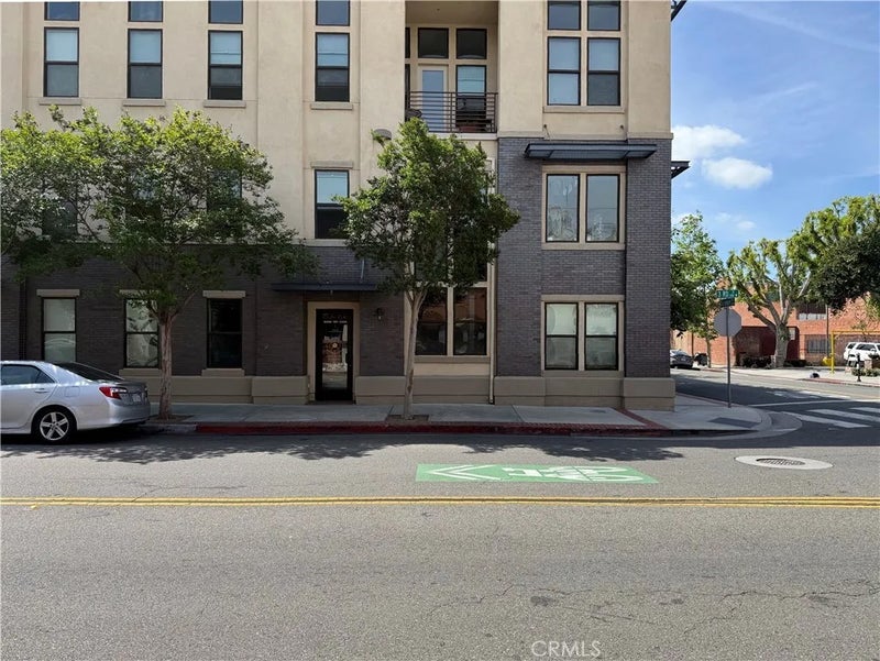 190 W 3rd Street