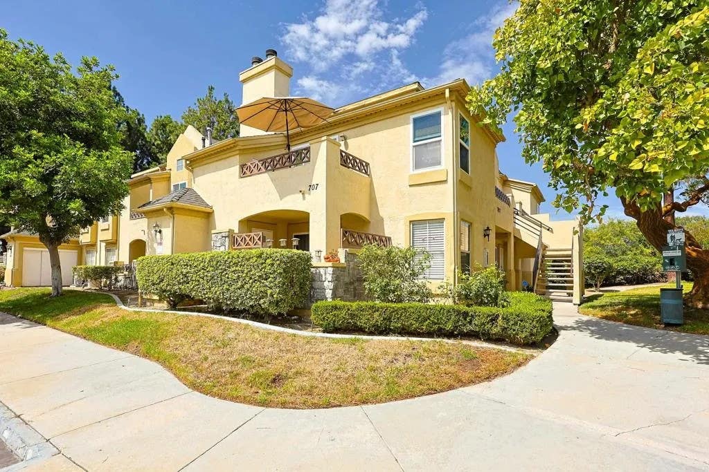 Photo of 707 Brookstone Road #204, Chula Vista, CA 91913 (MLS # NDP2607949)