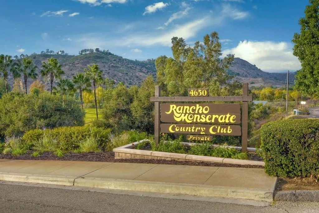 Photo of 4650 Dulin Rd #111, Fallbrook, CA 92028 (MLS # NDP2511450)