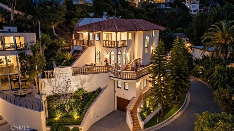 2995 Belden Drive