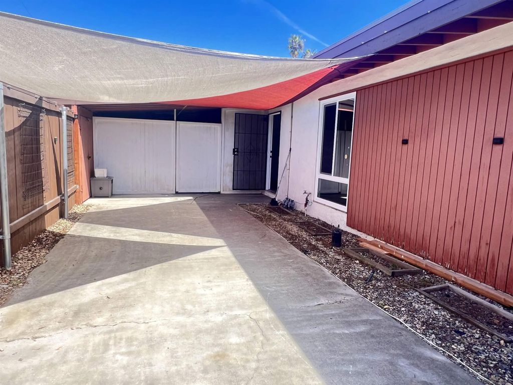 Photo of 9267 Farilawn St, Santee, CA 92071 (MLS # 260006556)