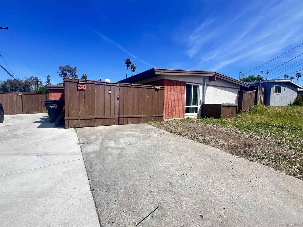 Photo of 9267 Farilawn St, Santee, CA 92071 (MLS # 260006556)