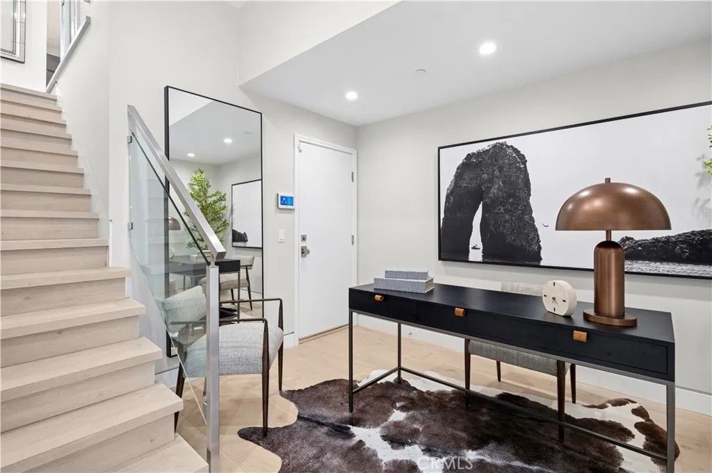 Photo of 508 Acacia Ave, Corona Del Mar, CA 92625 (MLS # NP26008133)