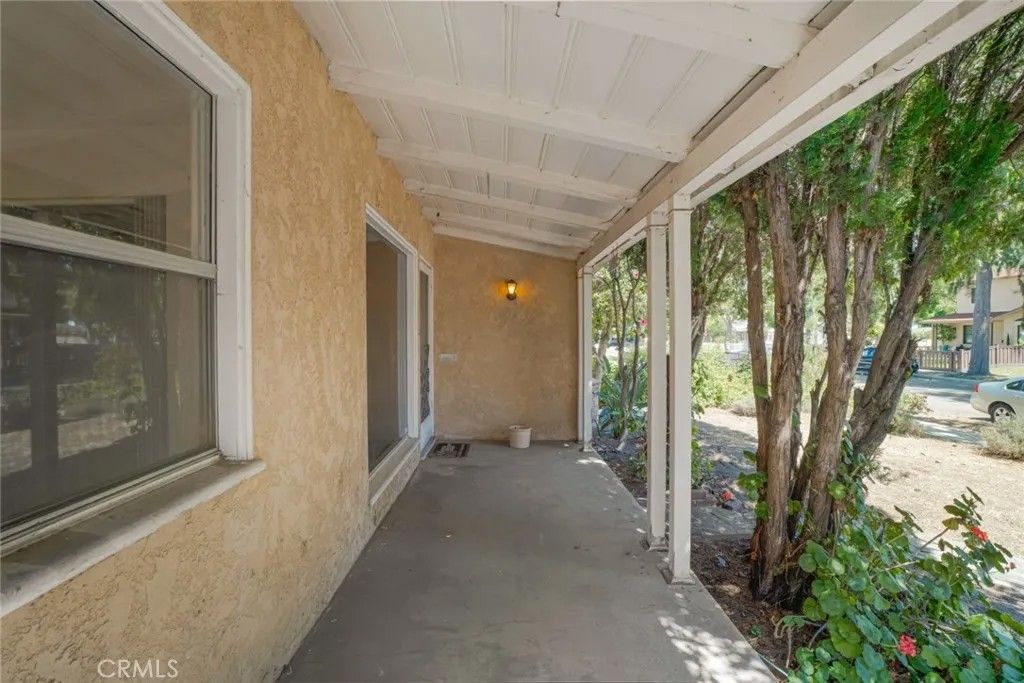 Photo of 611 S Sparks Street, Burbank, CA 91506 (MLS # BB26083219)