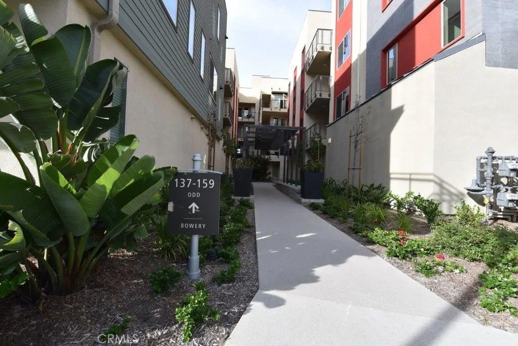 Photo of 157 Bowery, Irvine, CA 92612 (MLS # OC26041414)