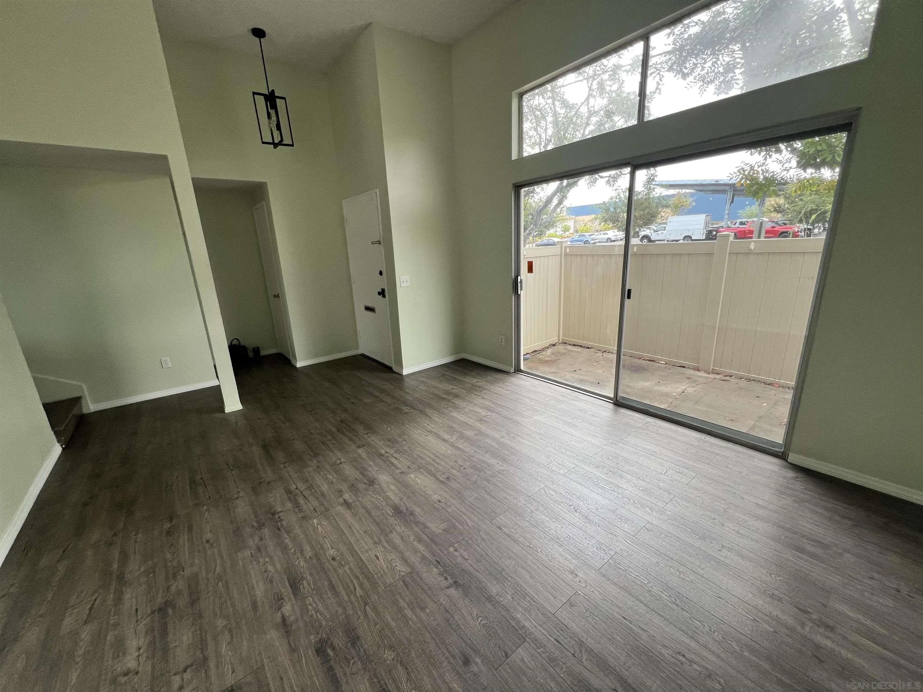 2772 Meadow Lark