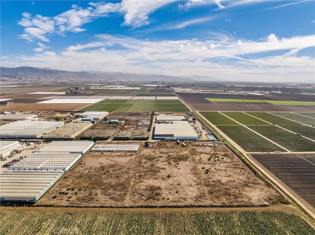 22745 Fuji Lane
