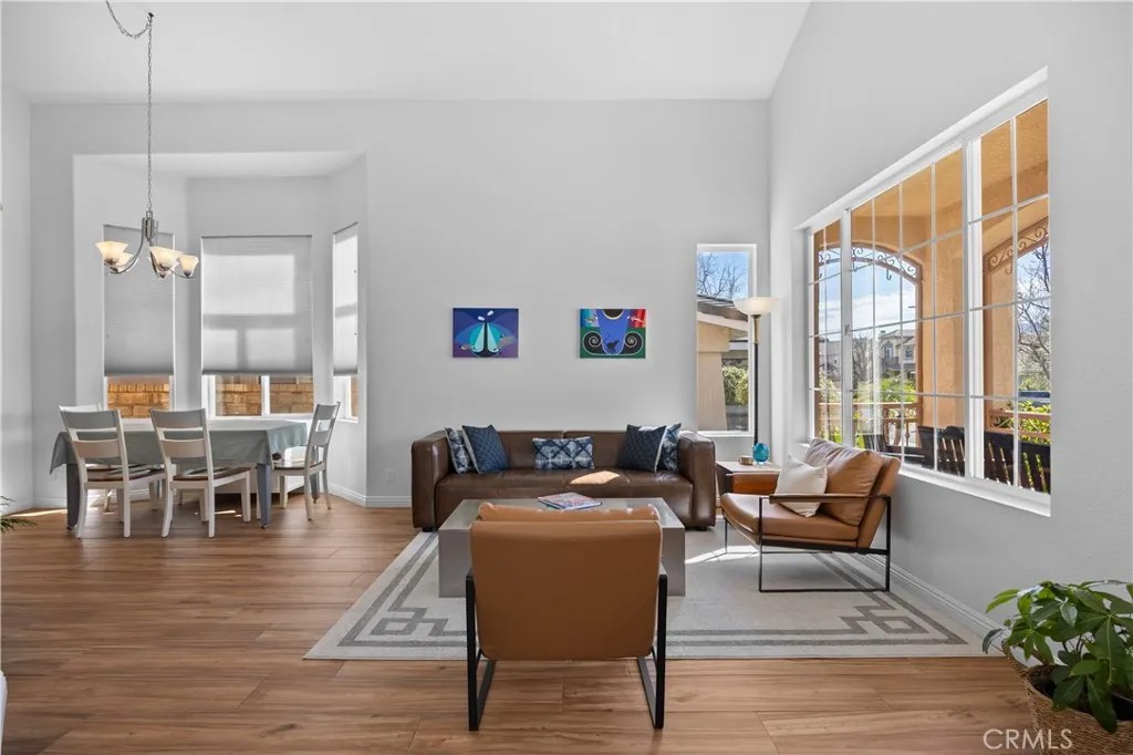 28214 Ridge View