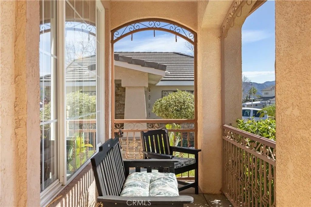 Photo of 28214 Ridge View, Canyon Country, CA 91387 (MLS # PW26078844)