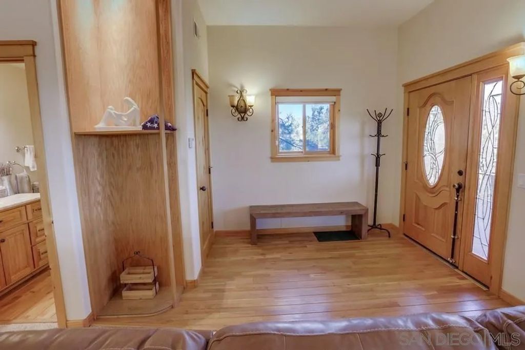 Photo of 753 Ridgewood Dr, Julian, CA 92036 (MLS # 250037404)