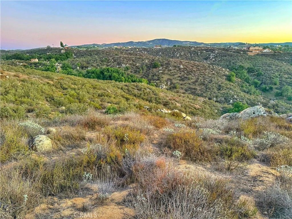 Photo of 0 Calle Azure, Temecula, CA 92592 (MLS # ND25234882)