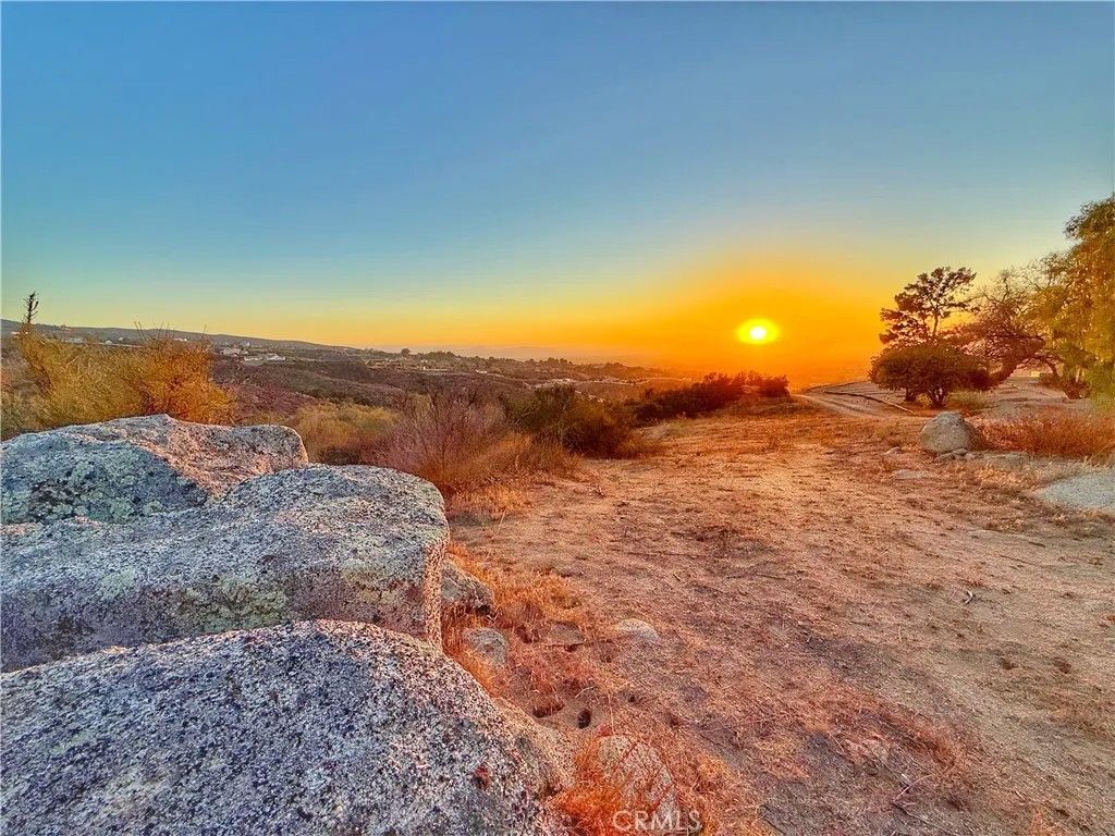 Photo of 0 Calle Azure, Temecula, CA 92592 (MLS # ND25234882)