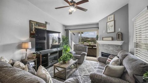 Photo of 1677 Melrose Avenue #H, Chula Vista, CA 91911 (MLS # NDP2507260)