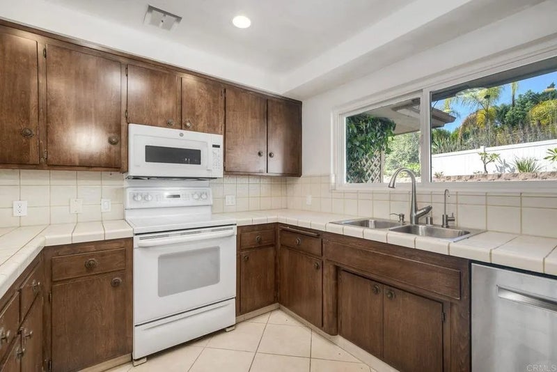 1418 Phillips Street