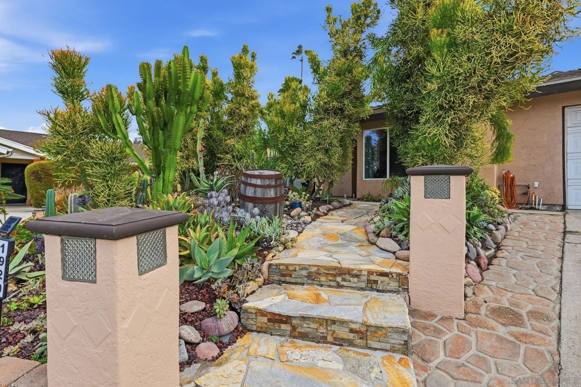 1920 Mclees Ct
