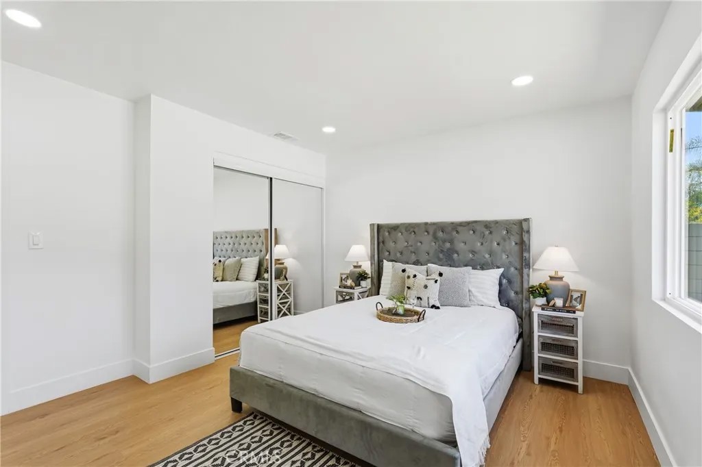 735 W Heber