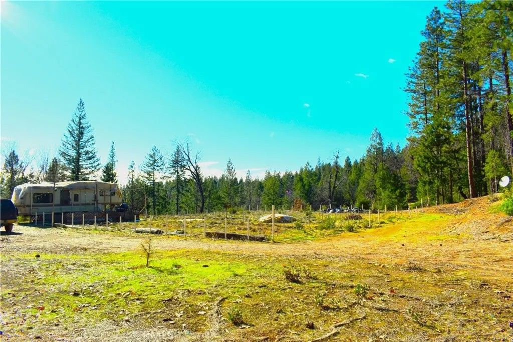 Photo of 18286 Gaston Rd, Nevada City, CA 95959 (MLS # PA26013893)