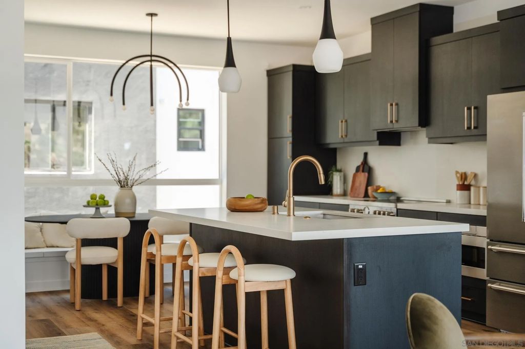 Photo of 3868 N Riley Ln, Los Angeles, CA 90065 (MLS # 260002282)