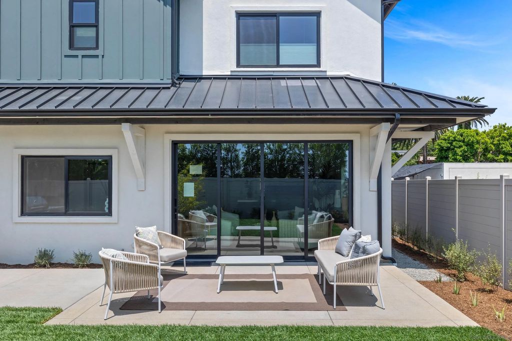 Photo of 3747 Adams St, Carlsbad, CA 92008 (MLS # 250044426)