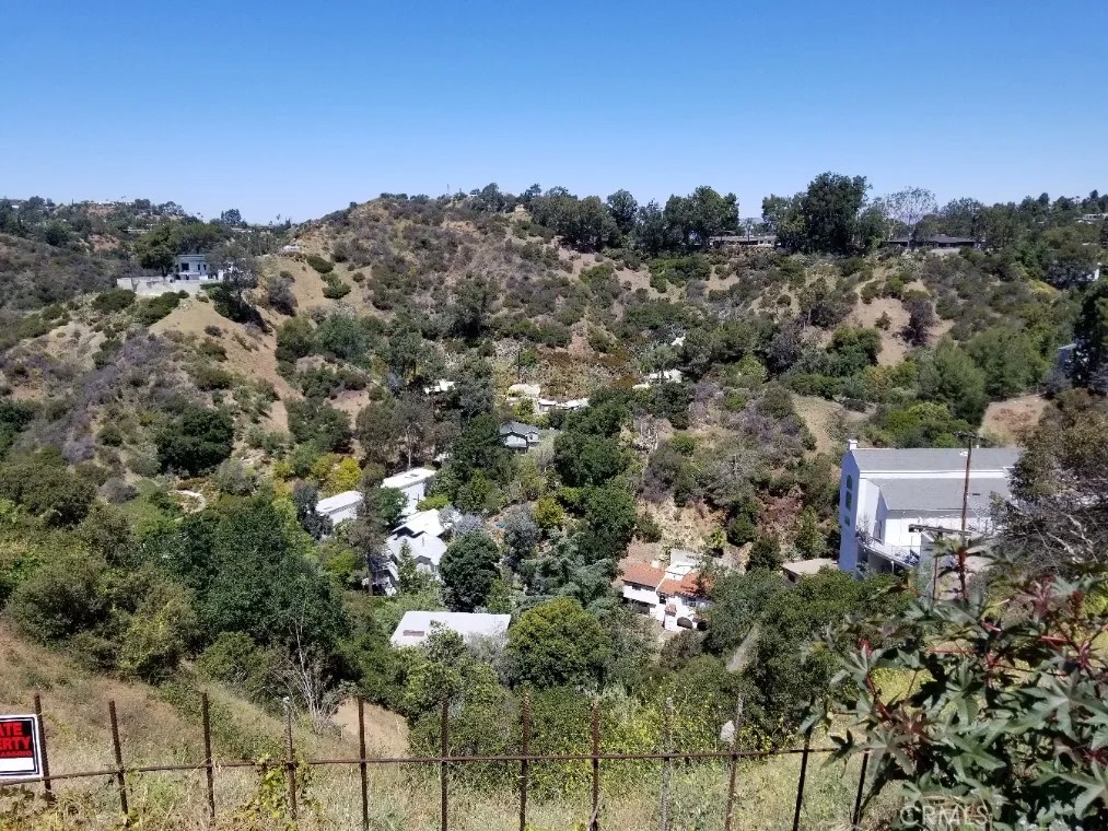 2537 Woodstock
