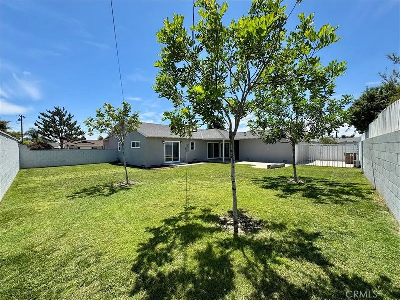 1127 Turning Bend