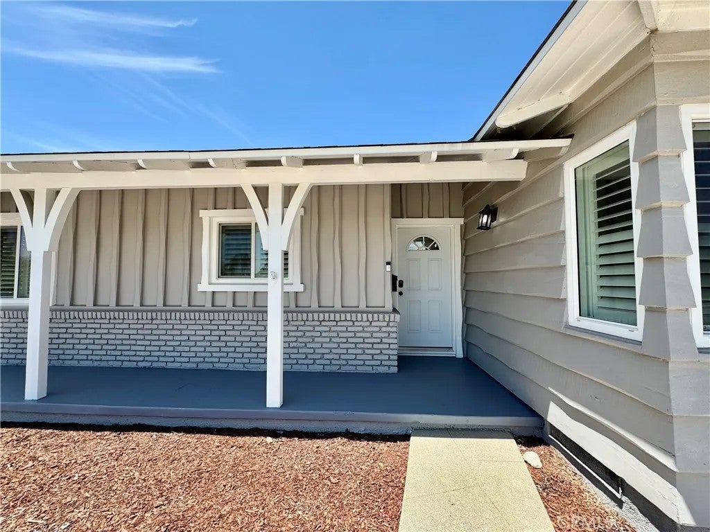 1127 Turning Bend