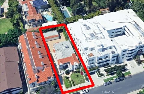 Photo of 867 S Lucerne Boulevard, Hancock Park, CA 90005 (MLS # SW25275644)