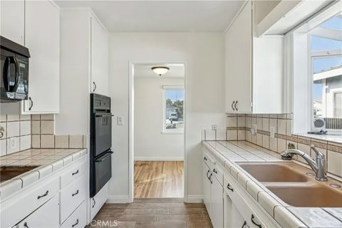 Tiny photo for 20614 Mansel Avenue, Torrance, CA 90503 (MLS # SB25251264)