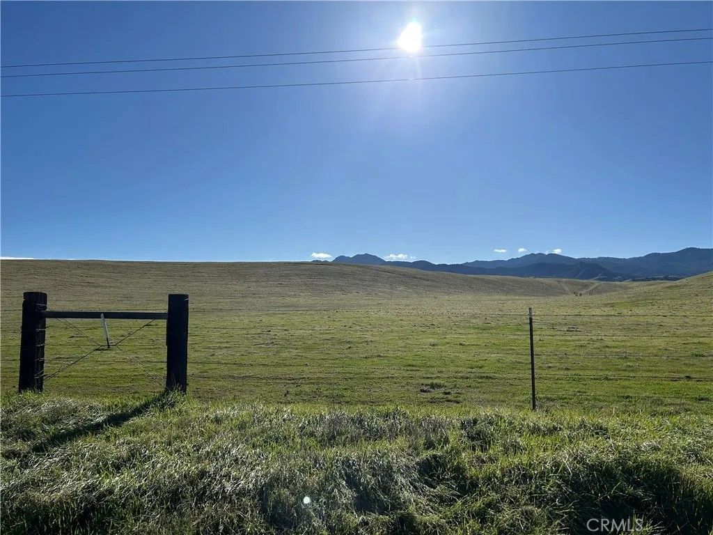 Photo of 1 Panoche, Paicines, CA 95043 (MLS # SR26000668)