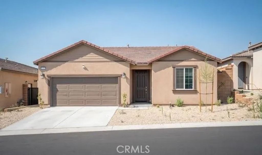 Photo of 11597 S Crescent Street, Desert Hot Springs, CA 92240 (MLS # HD25073897)