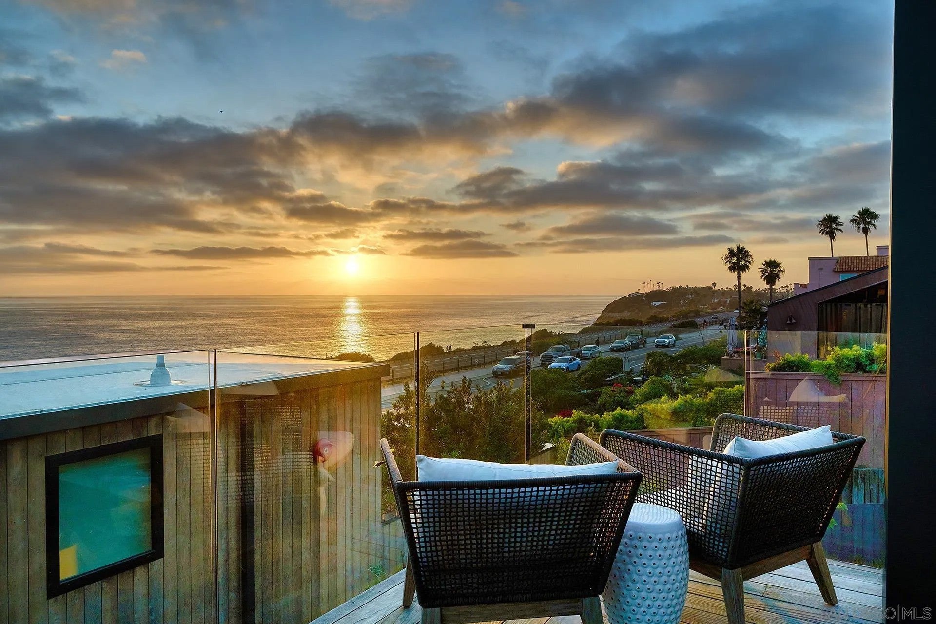 1537 San Elijo