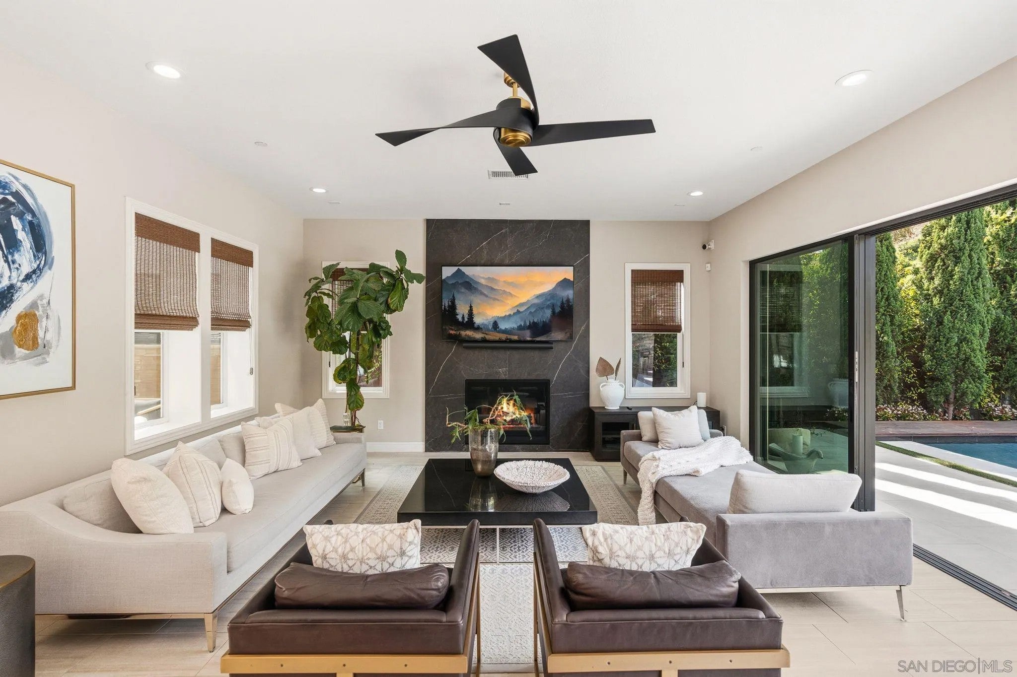 4720 Borden