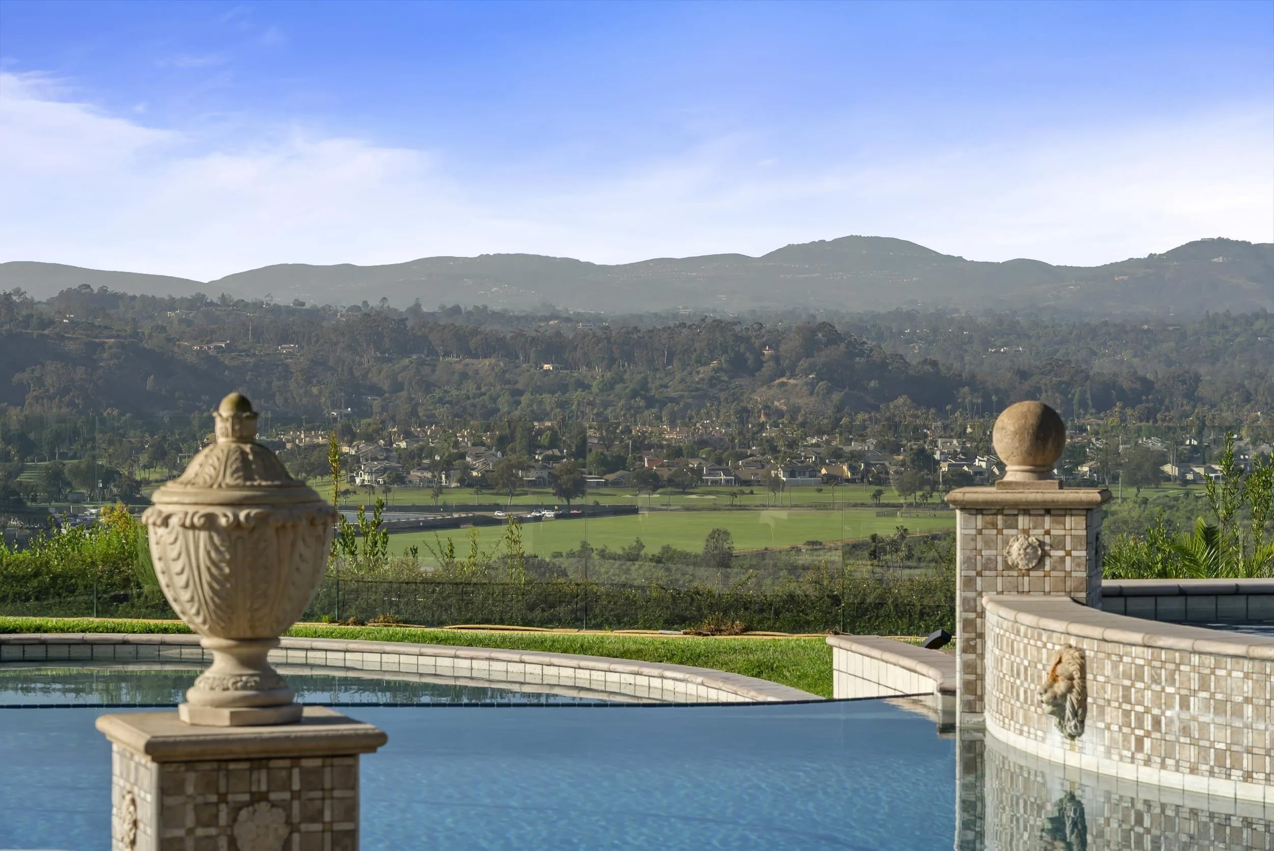 4760 Rancho Del Mar Trail
