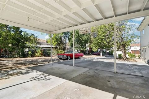 Tiny photo for 12426 Henzie Place, Granada Hills, CA 91344 (MLS # SR25246854)