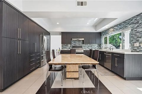 Tiny photo for 12426 Henzie Place, Granada Hills, CA 91344 (MLS # SR25246854)