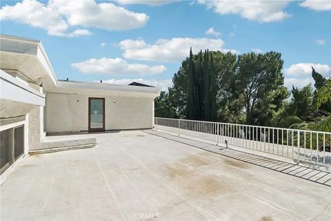 Tiny photo for 12426 Henzie Place, Granada Hills, CA 91344 (MLS # SR25246854)