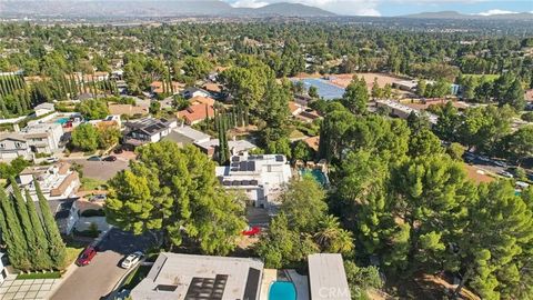 Tiny photo for 12426 Henzie Place, Granada Hills, CA 91344 (MLS # SR25246854)