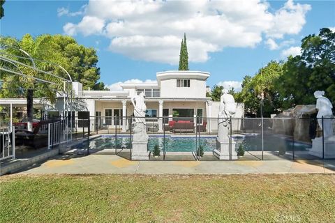 Tiny photo for 12426 Henzie Place, Granada Hills, CA 91344 (MLS # SR25246854)